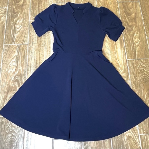 Mokayee Women’s Short Puff Sleeve Semi-Formal Fit & Flare Dress Navy Blue Size M - Picture 2 of 5